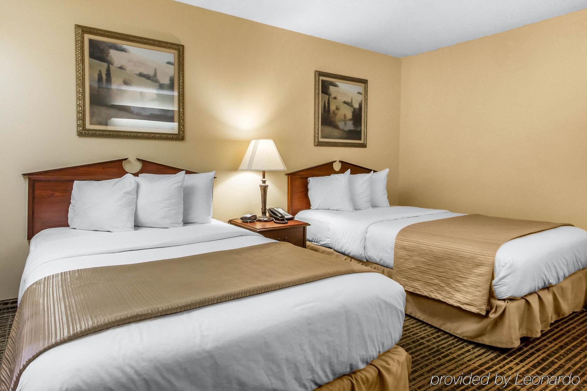 Hotel Baymont By Wyndham Selma Esterno foto