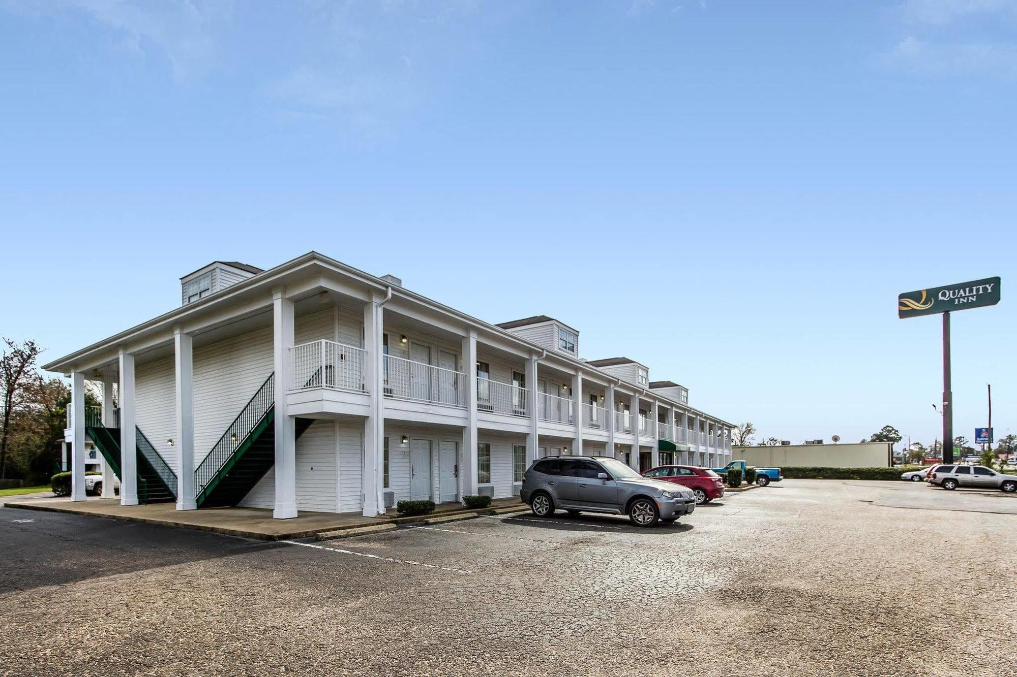 Hotel Baymont By Wyndham Selma Esterno foto
