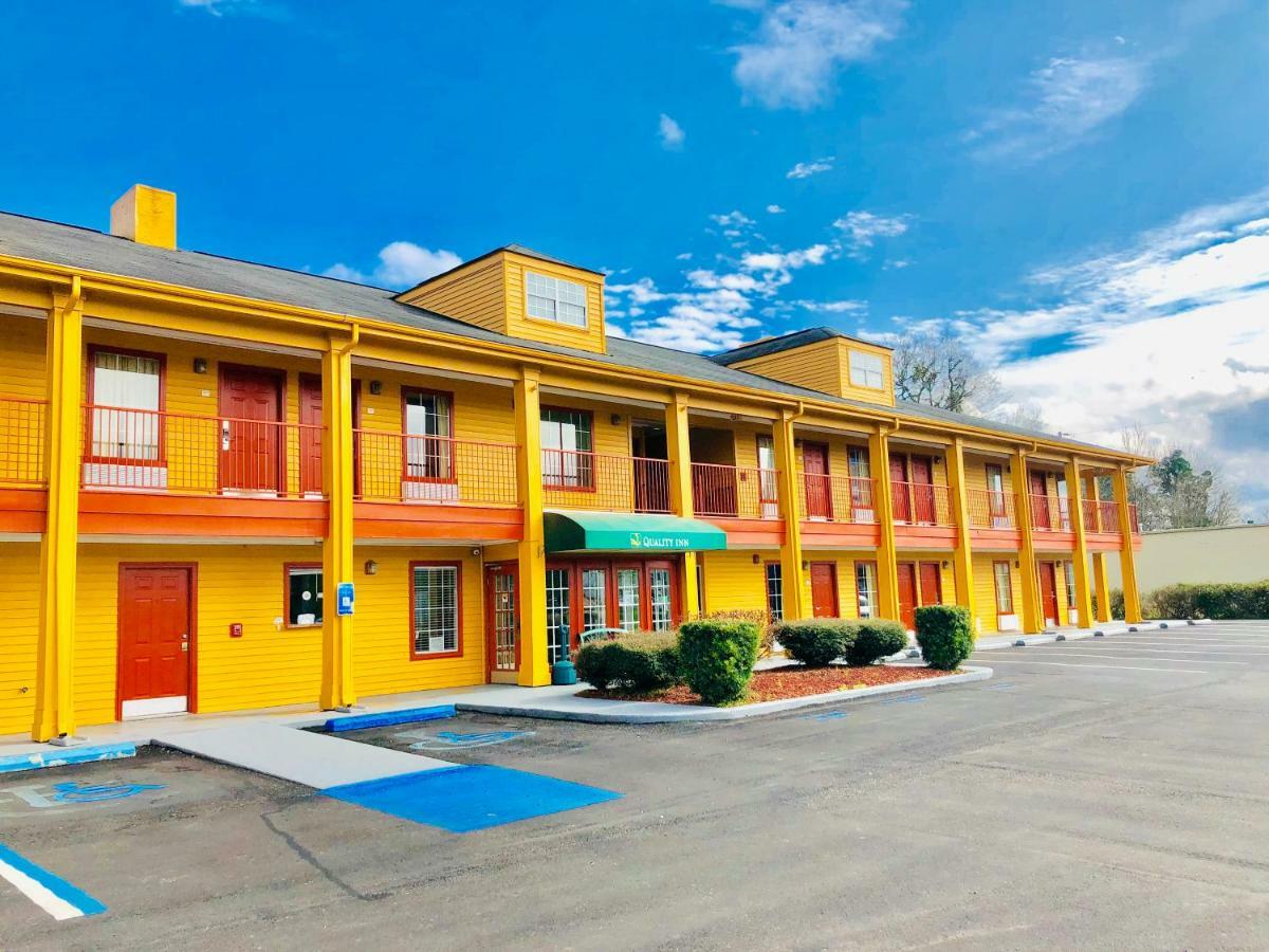 Hotel Baymont By Wyndham Selma Esterno foto